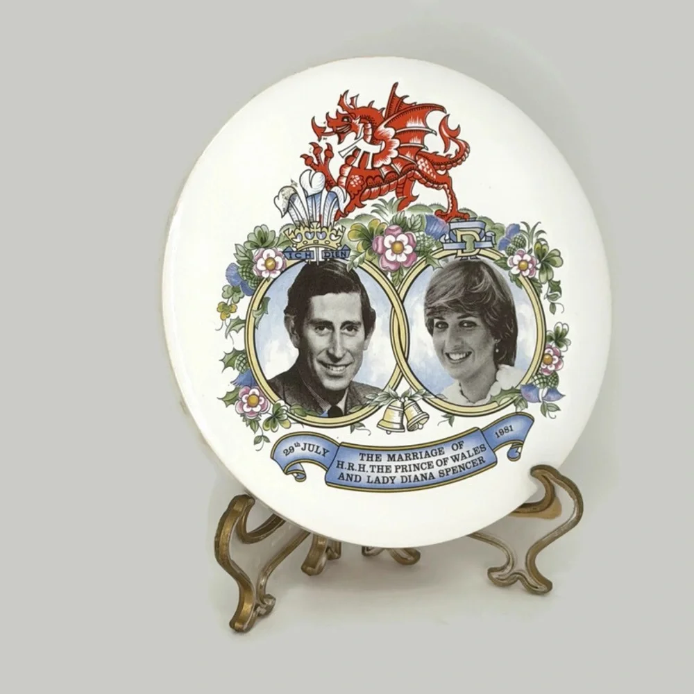 Commemorative Royal Wedding Coaster 6 inches Princess Diana Prince Charles